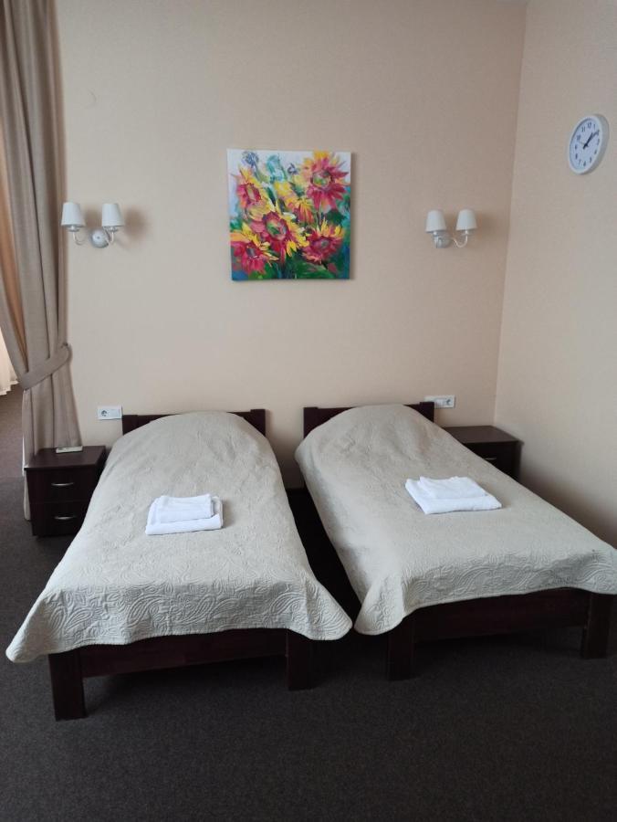 לבוב Guest House Adam Mickiewicz מראה חיצוני תמונה