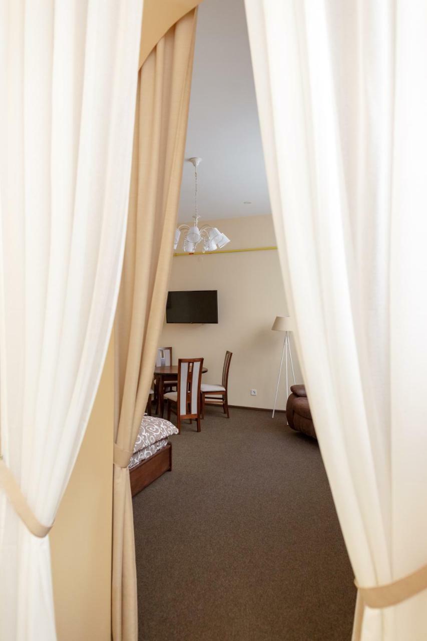 לבוב Guest House Adam Mickiewicz מראה חיצוני תמונה